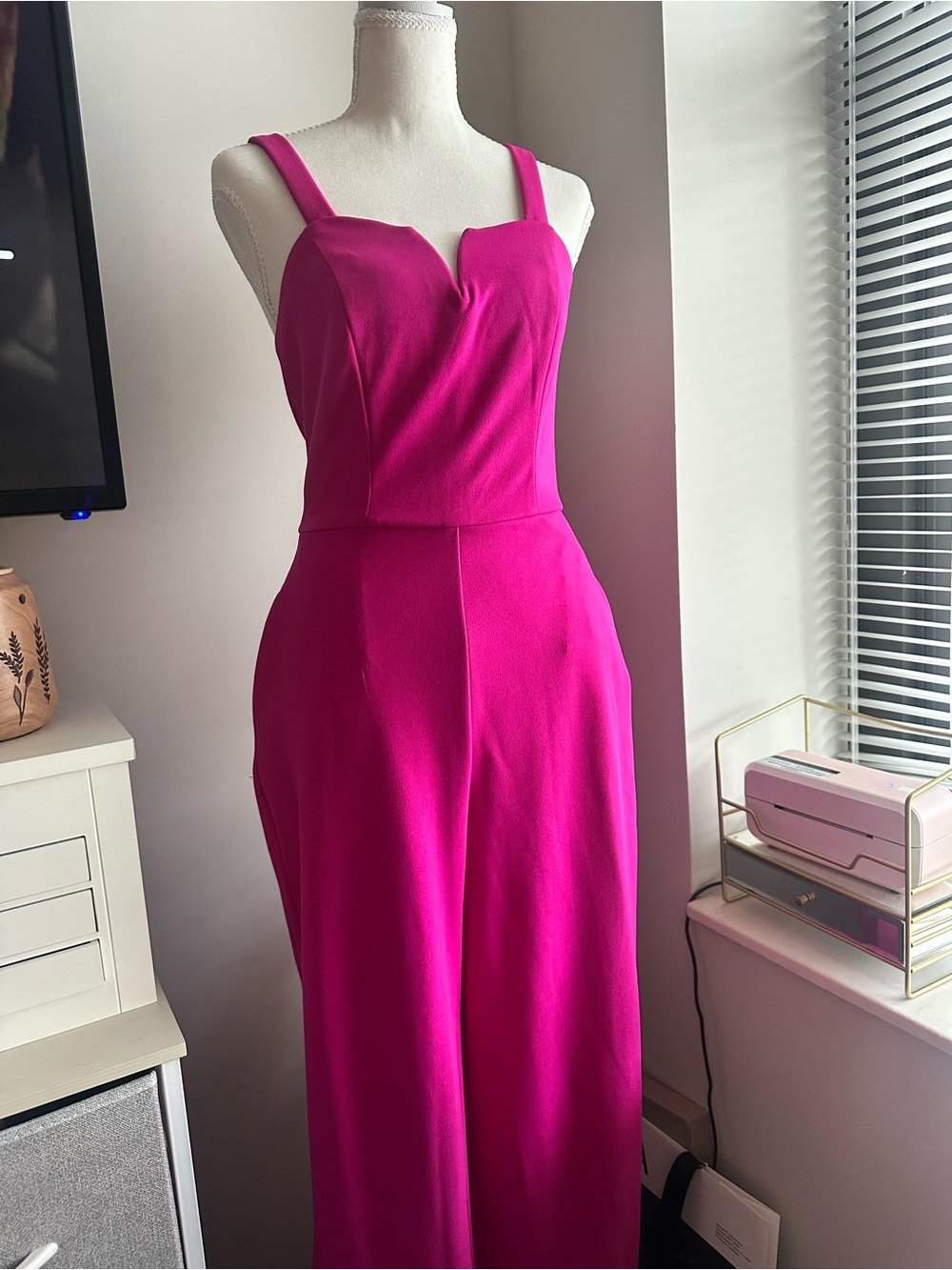 Women's Bright Fuchsia Wide-Leg Jumpsuit - Picture 2 of 7